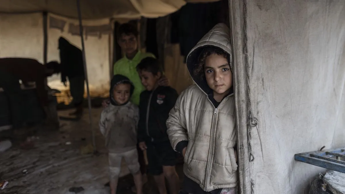 Oluja ubila najmanje 12 ljudi u Gazi, dok hladnoća i poplave uzrokuju rušenje bombardiranih kuća