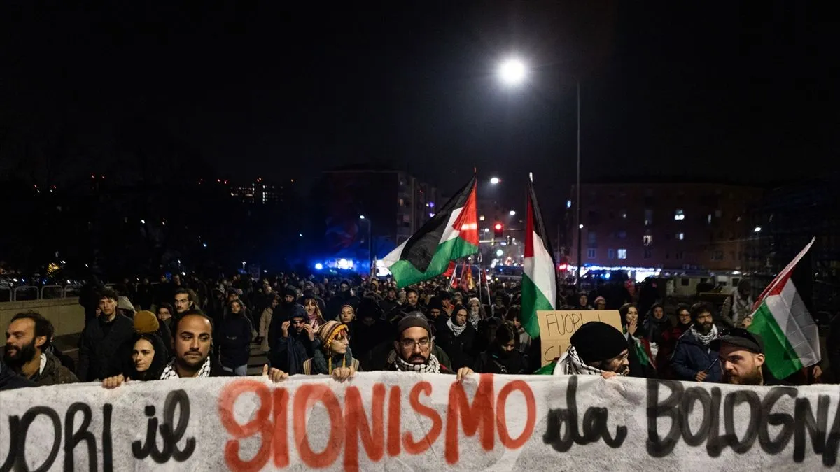 Protest je protekao bez incidenata, uz pojačano prisustvo policijskih snaga.