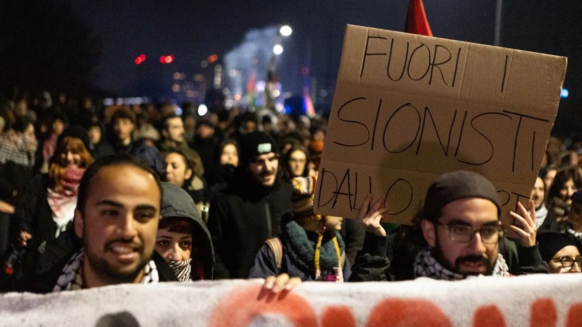 Protest je protekao bez incidenata, uz pojačano prisustvo policijskih snaga.