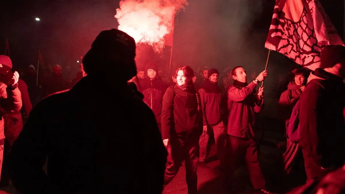 Protest je protekao bez incidenata, uz pojačano prisustvo policijskih snaga.