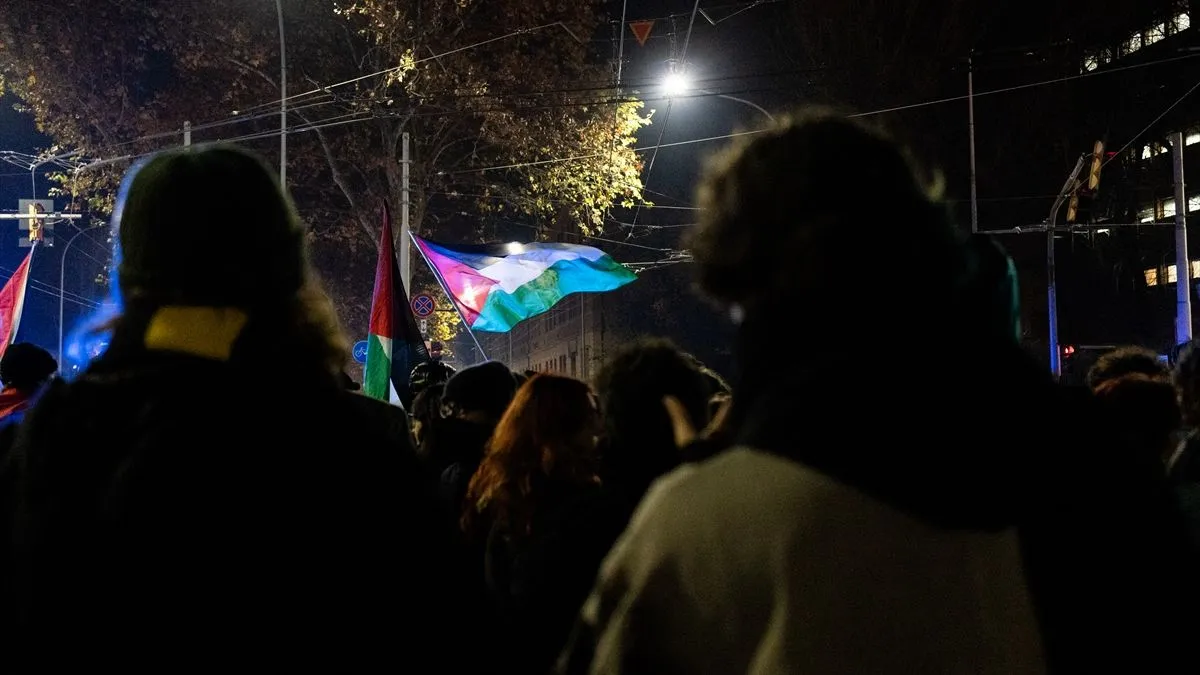 Protest je protekao bez incidenata, uz pojačano prisustvo policijskih snaga.