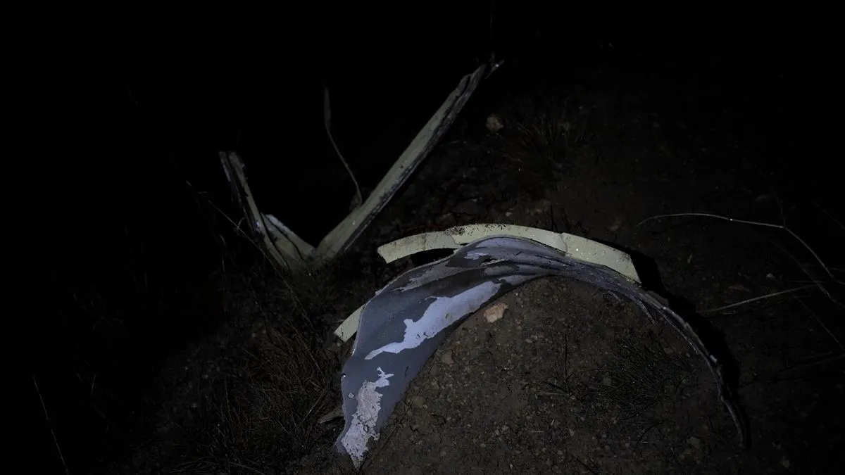 U avionu je bio libijski general Mohamed Ali Ahmed Al-Haddad, zajedno sa pet članova njegove pratnje.