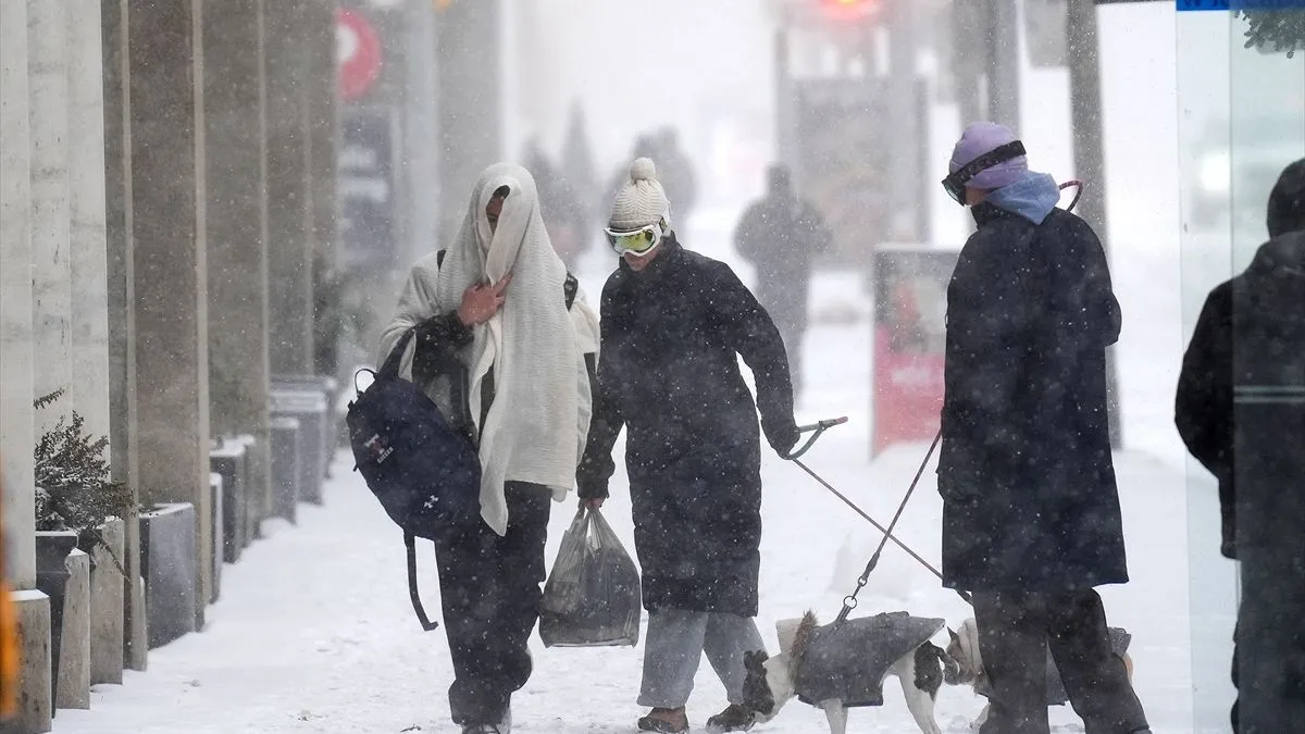 Građanima se savjetuje da planiraju dodatno vrijeme za putovanja u petak.