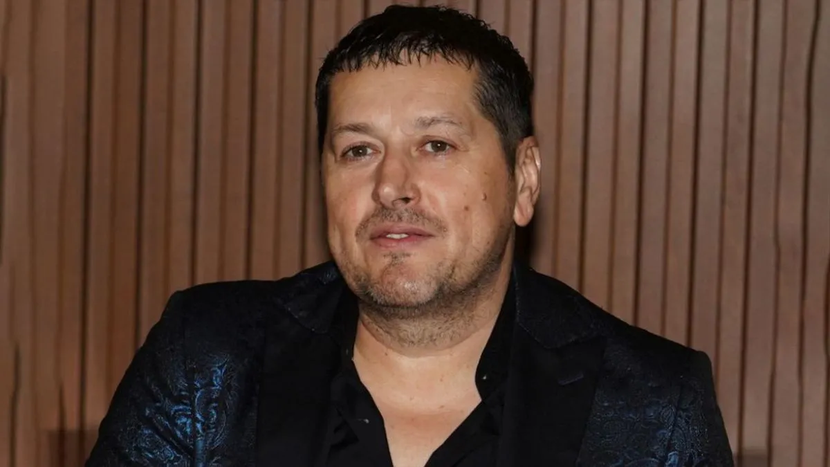 Ja imam tri, bit ćete najsretniji ljudi na svijetu, kazao je oduševljenim budućim roditeljima.