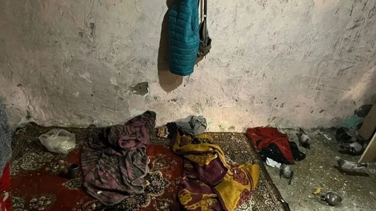 Adnana amidža godinama držao u golubinjaku, hranio ga samo suhim hljebom i vodom