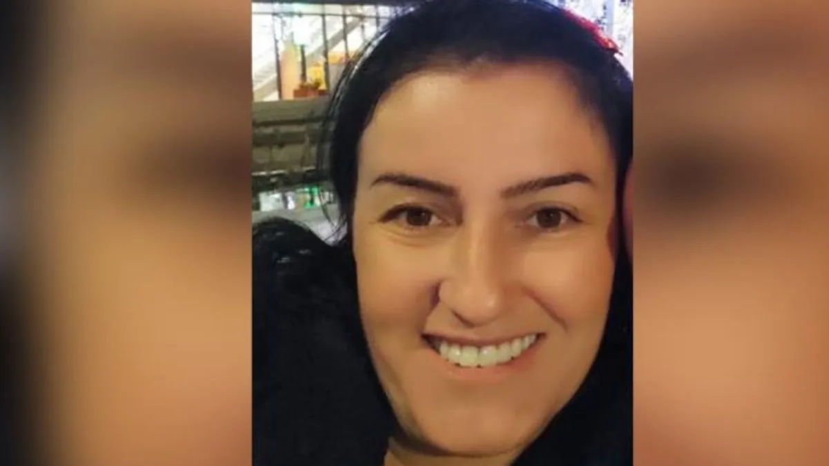 Kako je ranije poznato, početkom juna ove godine Ramić je u kući u Spužu fizički napao i teško povrijedio Ćosovićevu, sa kojom je bio u vezi.