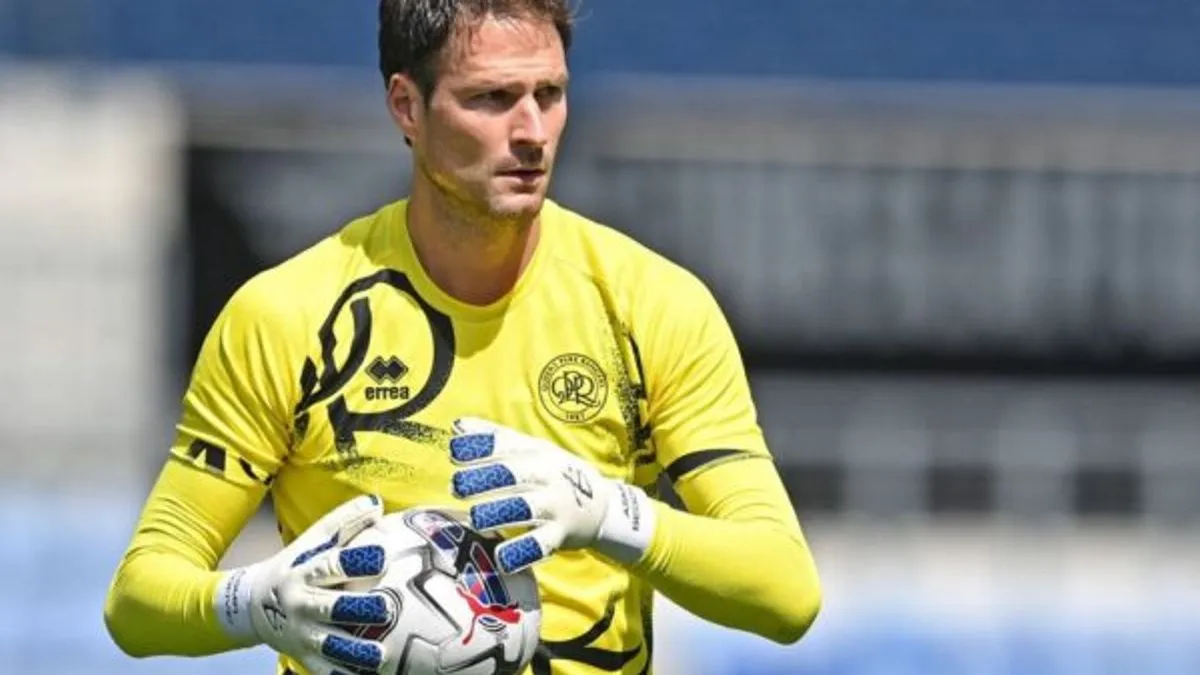 Asmir Begović ima preko 250 nastupa u Premier ligi u Engleskoj