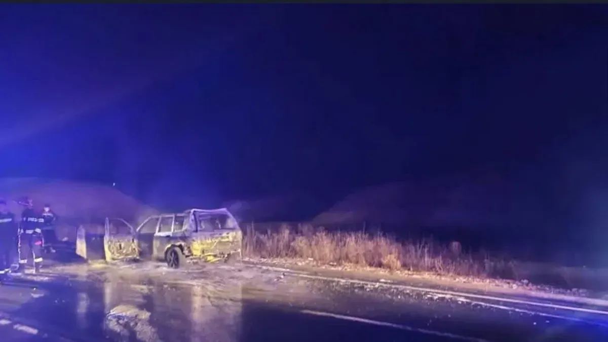 Dramatične scene na cesti u BiH: Izgorio automobil, vatrogascima pune ruke posla 