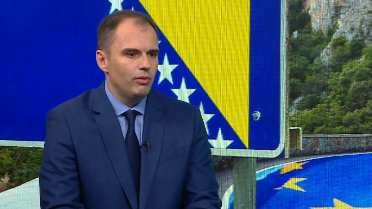 Završeno je dvodnevno zasjedanje PIC-a u Sarajevu koje je ostalo u sjeni otkazivanja sjednice Vijeća ministara zbog veta ministara iz SNSD-a.