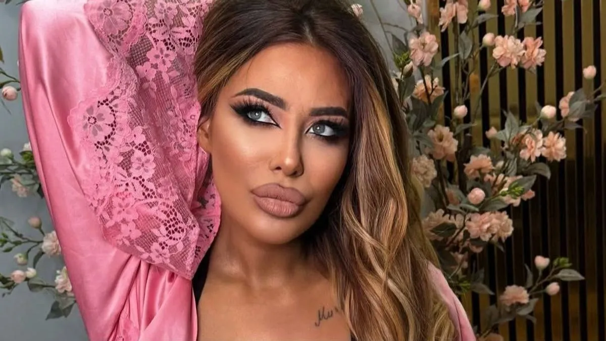 Srbijanska pjevačica Ana Nikolić potražila spas kod hodže: Dva dana bila u Novom Pazaru