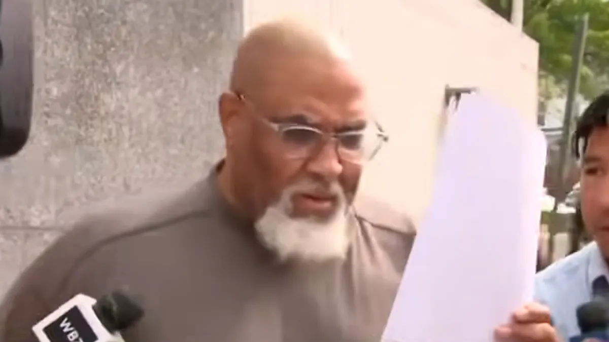 Prema presudi suda, Lodge je u periodu od 2018. do 2020. godine prije kremacije uklanjao dijelove tijela preminulih i slao ih kupcima širom SAD-a.