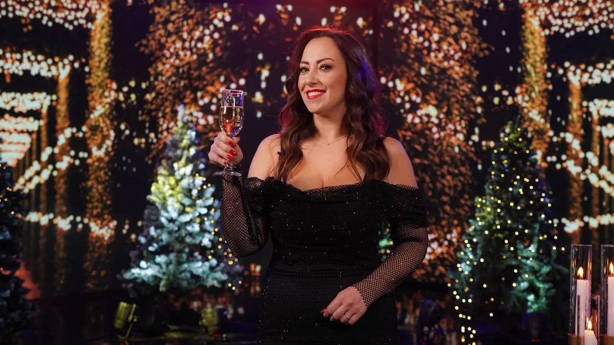 Dok steže decembarski mraz, u velikom studiju Hayat TV-a atmosfera dostiže tačku ključanja. 