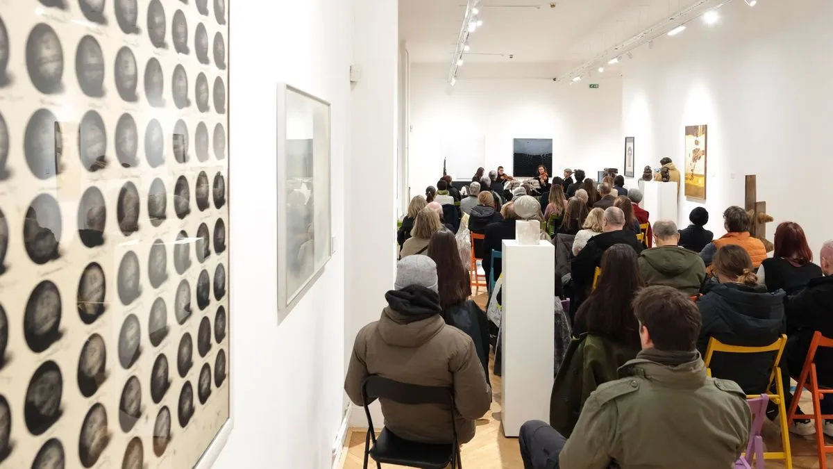 Muzičko-prostorne varijacije za kraj godine