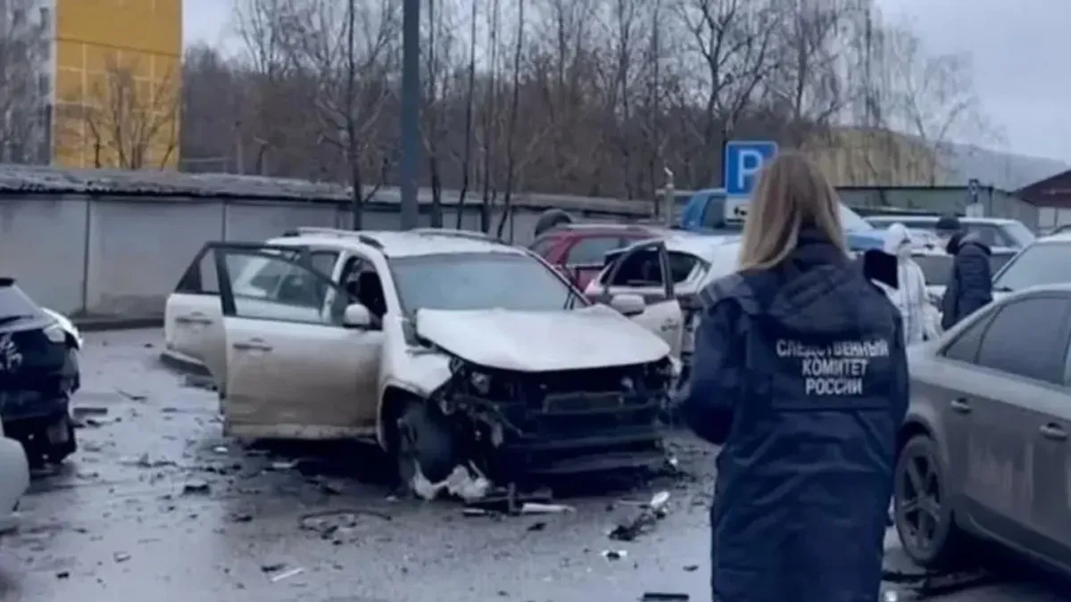 Prema riječima istražitelja, ujutro 22. decembra, eksplozivna naprava postavljena ispod automobila detonirana je u ulici Jasenevaja u Moskvi