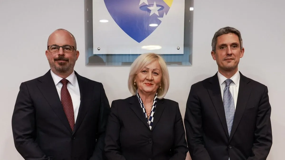 Na sastanku s predsjedavajućom Vijeća ministara BiH Borjanom Krišto naglasio je važnost zajedničkog rada na postizanju bolje budućnosti zasnovane na ekonomskom prosperitetu