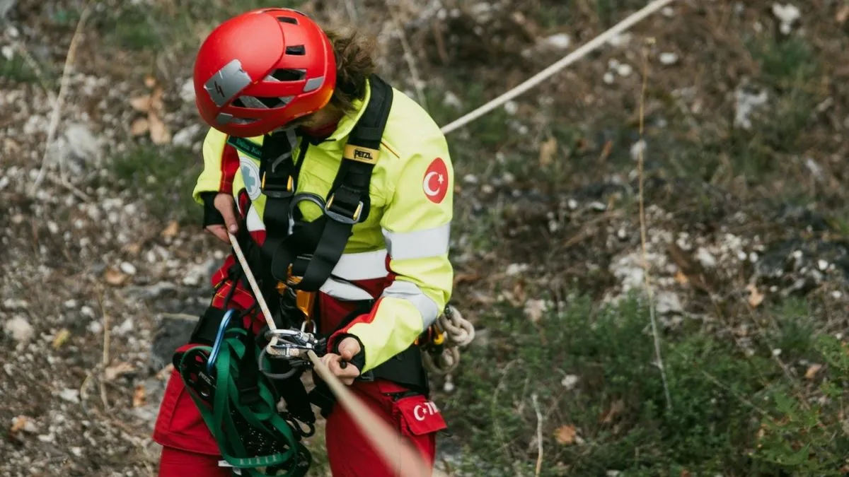 U ovakvim situacijama od izuzetne je važnosti hitno reagovanje svih nadležnih institucija i postupanje u skladu sa propisanim procedurama sistema zaštite i spašavanja...
