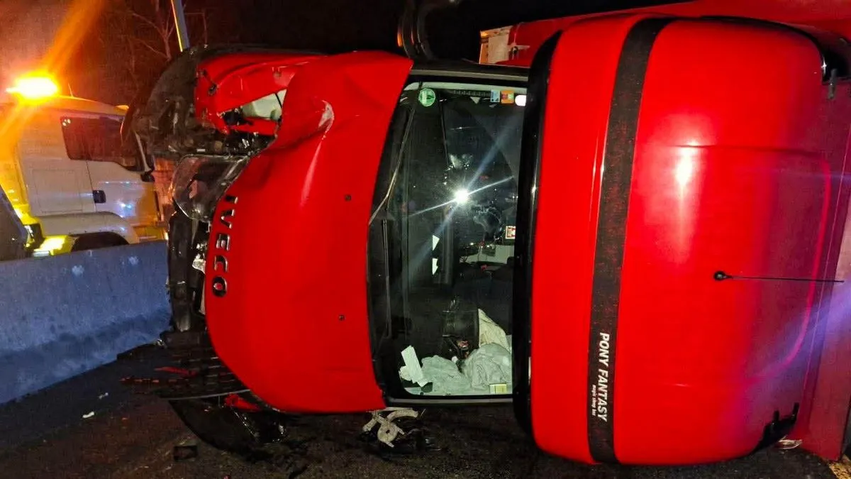 Zbog teške situacije, kolege vozači pokrenuli su akciju pomoći kako bi Krekić mogao sanirati štetu i nastaviti raditi.