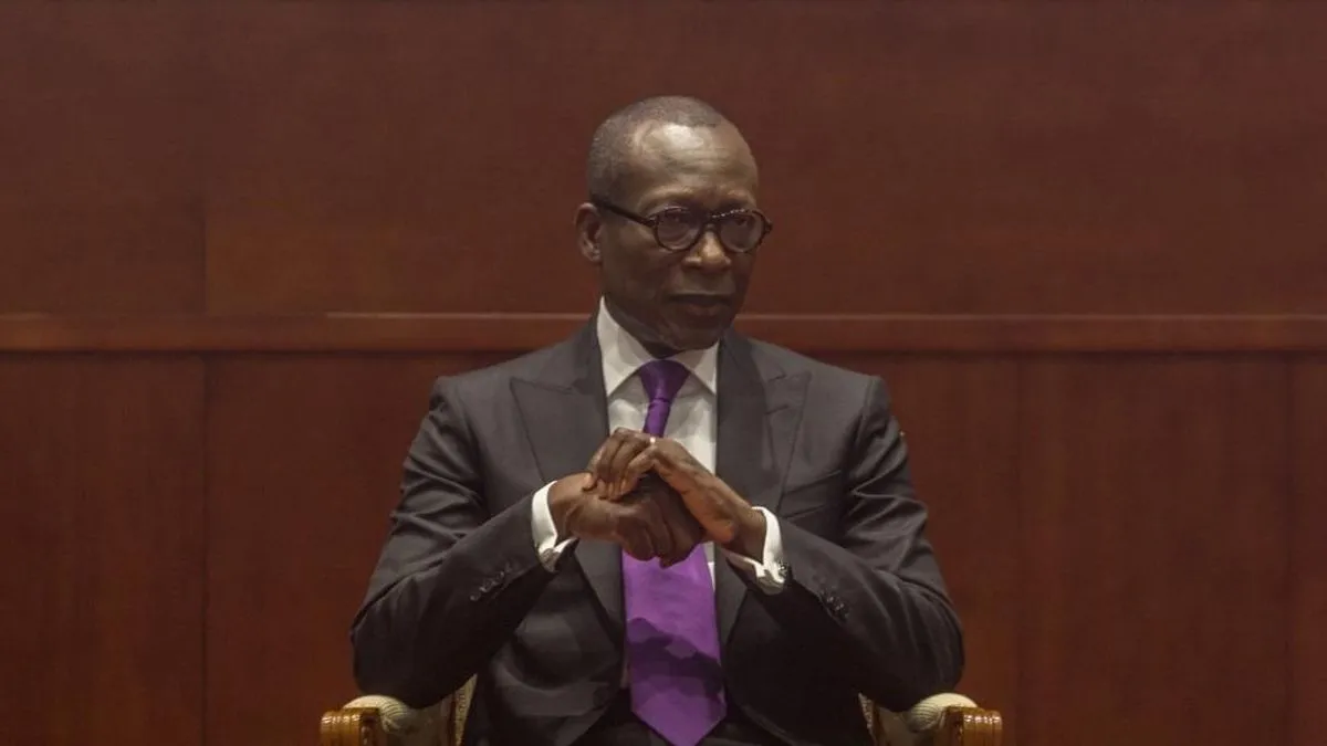 Iz službe za odnose sa medijima Vlade Benina, saopštili su da je do sada uhapšeno 14 osoba u vezi sa pokušajem puča