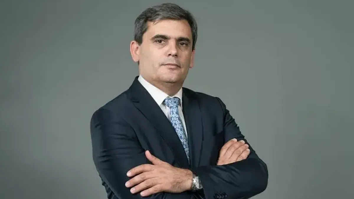 Ibrahimović je opisan kao jedan od najstabilnijih i najpouzdanijih političkih aktera u aktualnoj vlasti