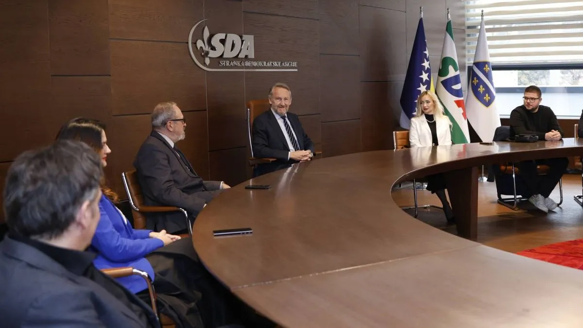 Prijem je dio kontinuirane prakse SDA da kroz simbolične i sadržajne susrete afirmira međureligijski i međunacionalni dijalog.