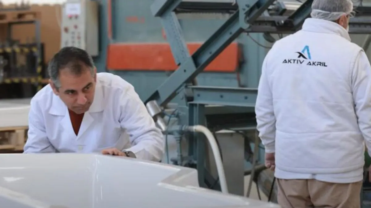 Plan je da investitor zaposli između 100 do 160 radnika, da intenzivno sarađuje s obrazovnim ustanovama radi unapređenja saradnje