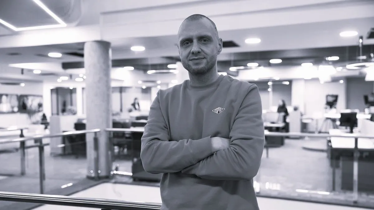 Dženaza će biti obavljena danas, 15. 12. 2025. godine, na mezarju Liješće u Mahali u 14:15 sati. 