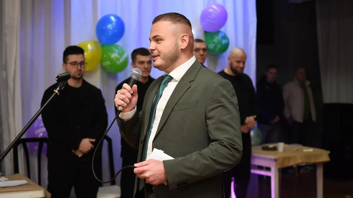 Direktor Isak pohvalio je trud i zalaganje učesnika, naglasivši da ovakvi sadržaji imaju važnu ulogu u unapređenju međuljudskih odnosa i jačanju pozitivne radne atmosfere...