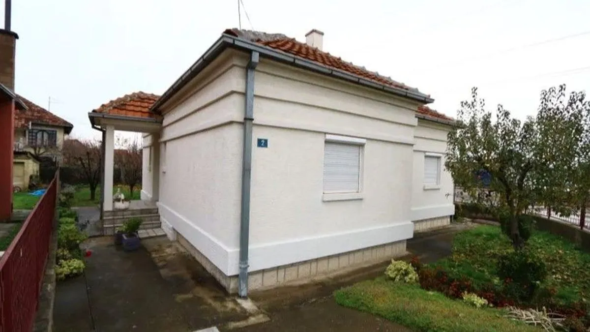 Tragedija je otkrivena kada su rođaci prijavili policiji da se ukućani ne javljaju na telefon već nekoliko dana