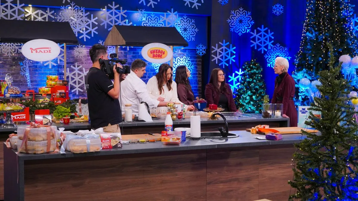 Već na prvi pogled bilo je jasno da se duh praznika osjeća u svakom segmentu emisije.