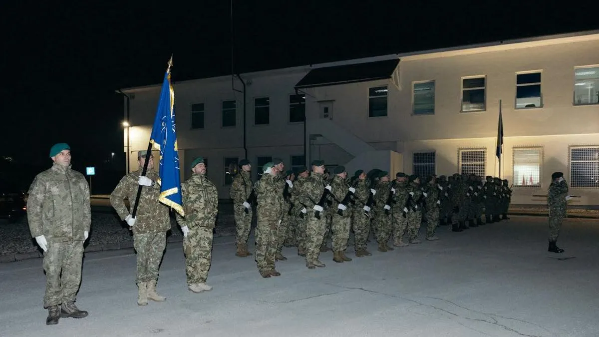 Ministar odbrane Italije, Guido Crosetto, posjetio je i pripadnike italijanskog kontingenta stacioniranog u Butmiru, lično im se zahvalivši za profesionalnost.