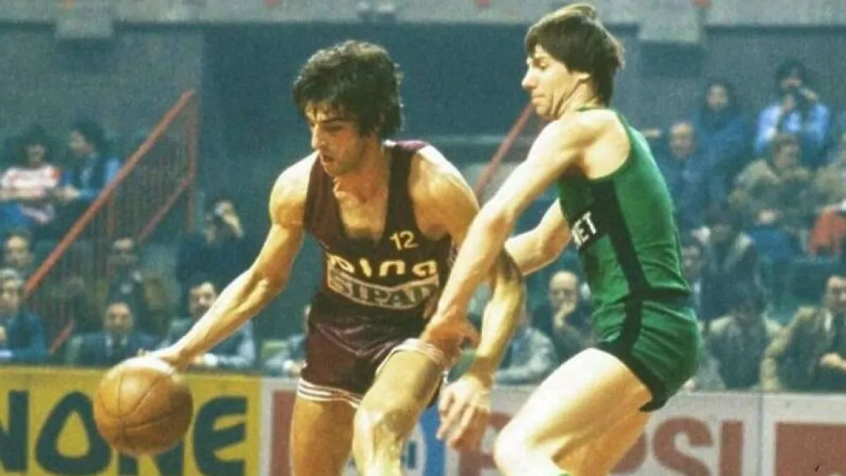 Tokom rata ostao je vjeran Sarajevu, odbivši poziv čelnika Real Madrida da preseli u Španiju.