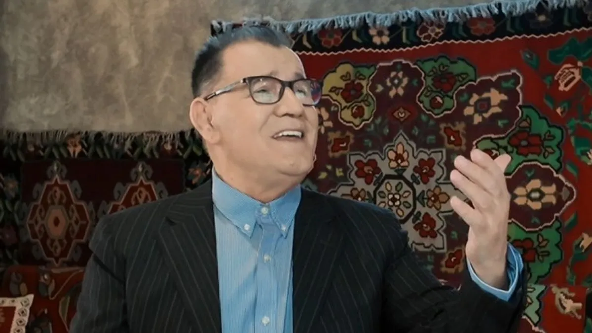 Nazif Gljiva je ime koje već decenijama traje na muzičkoj sceni, poznat po autentičnosti, iskrenosti i dubokom poštovanju prema narodnoj i tradicionalnoj muzici.