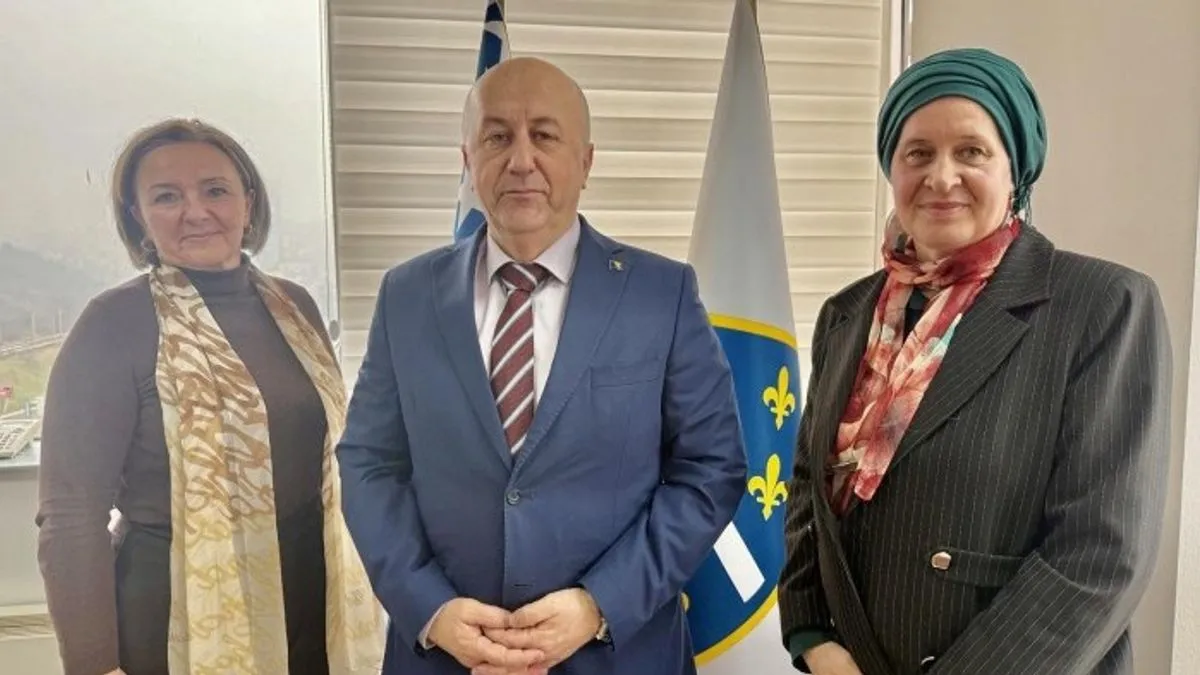 Ministar je dao punu podršku Udruženju u nastavku njegovog rada, posebno kada je riječ o unapređenju statusa žene borca i očuvanju istine o odbrambeno-oslobodilačkom ratu.