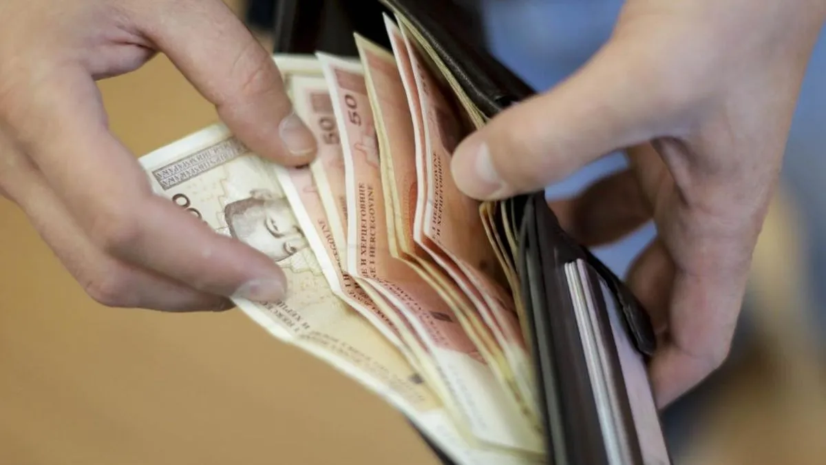 Vlada FBiH u skladu s pravilnikom o načinu uplate, pripadnosti i raspodjele javnih prihoda u FBiH, dodijeljena sredstva uplatiti na depozitne račune kantona