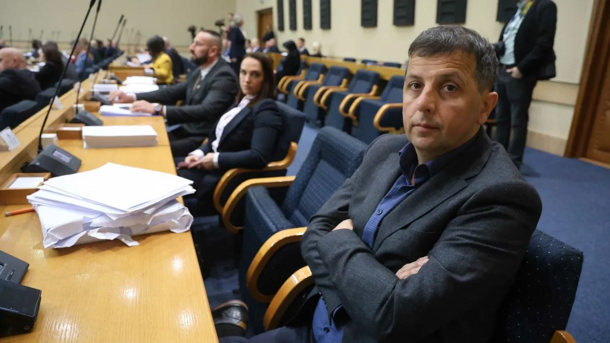 Počela je sjednica Narodne skupštine bh. entiteta RS, na kojoj će se, po hitnom postupku, razmatrati Prijedlog budžeta za narednu godinu u iznosu od 7,4 milijardi KM.