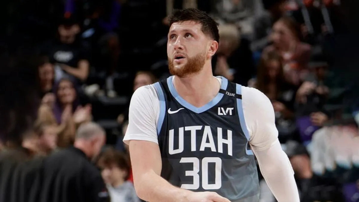 Najbolji bosanskohercegovački košarkaš Jusuf Nurkić se uoči meča s Oklahomom zagrijavao uz veliki hit bh. benda Dubioza kolektiv.