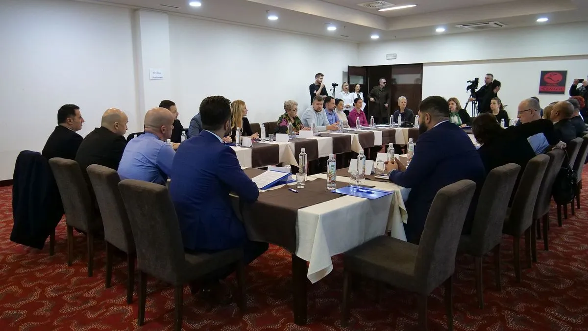 Istakao je da je Vlada Zeničko-dobojskog kantona spremna razmotriti konkretne i korisne smjernice koji proisteknu iz ovog skupa