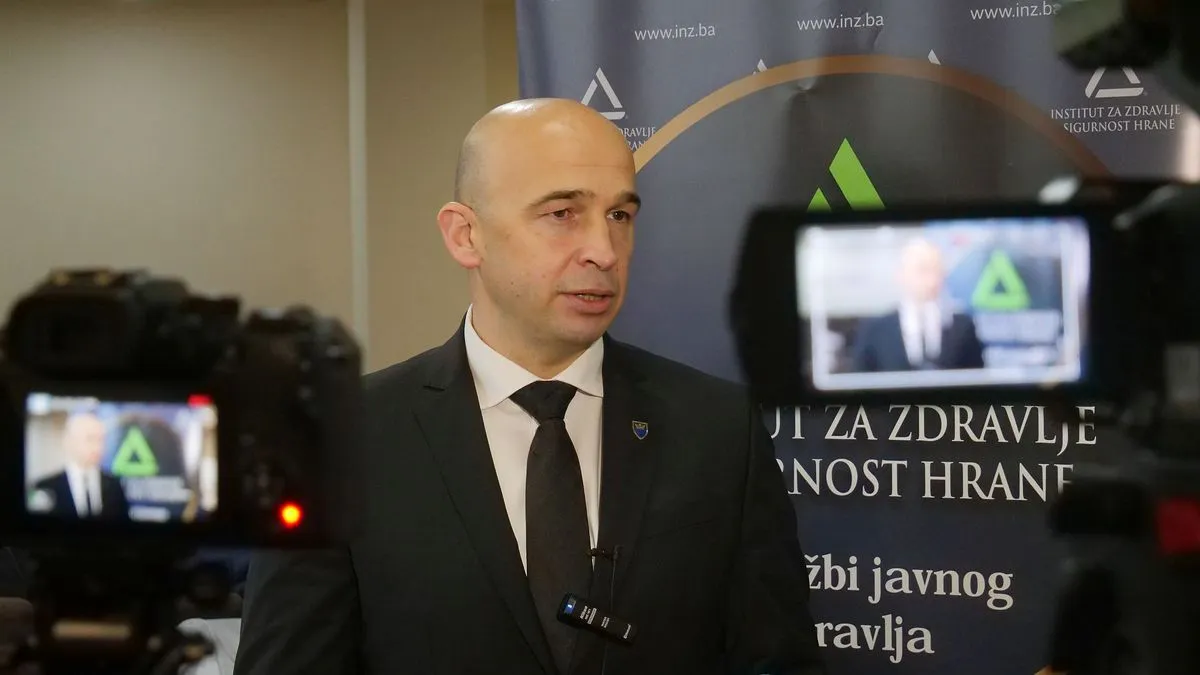 Istakao je da je Vlada Zeničko-dobojskog kantona spremna razmotriti konkretne i korisne smjernice koji proisteknu iz ovog skupa