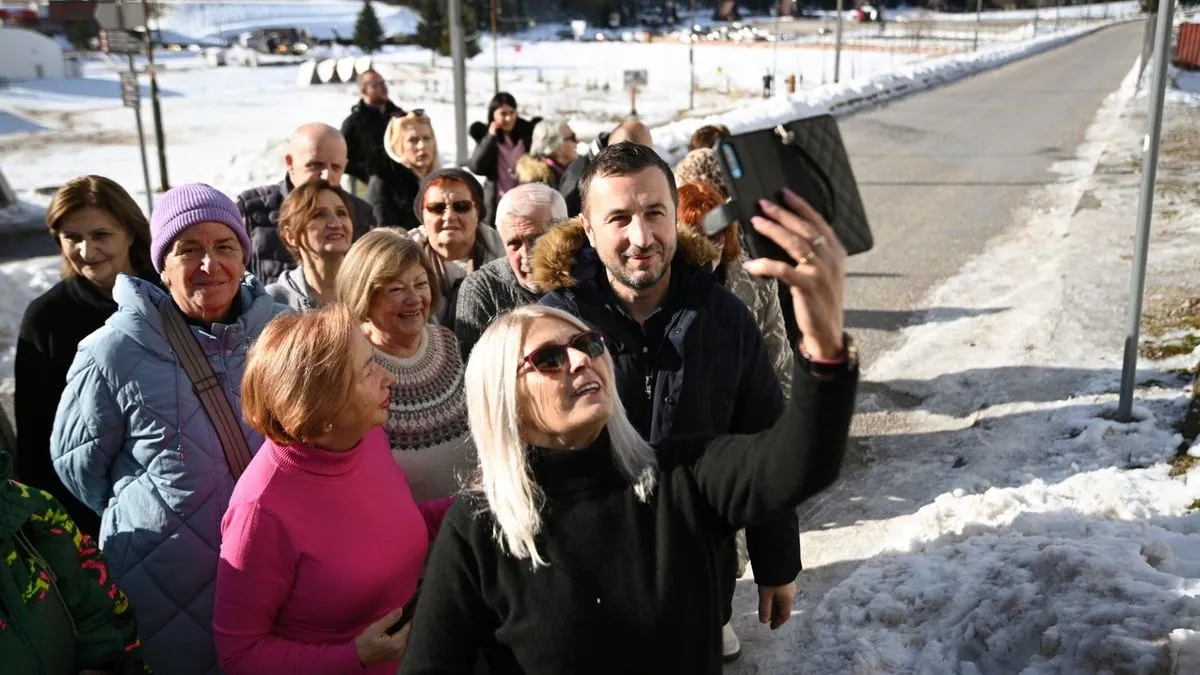 Bravo, načelniče! Semir Efendić ispunjava decembar sunčanim izletima za penzionere