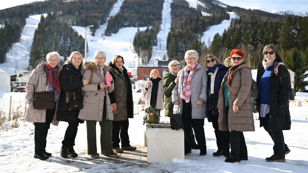 Semir Efendić, predsjednik Stranke za Bosnu i Hercegovinu (SBiH) i neumorni načelnik Općine Novi Grad, nastavlja s praksom posvećenosti najstarijim sugrađanima. 