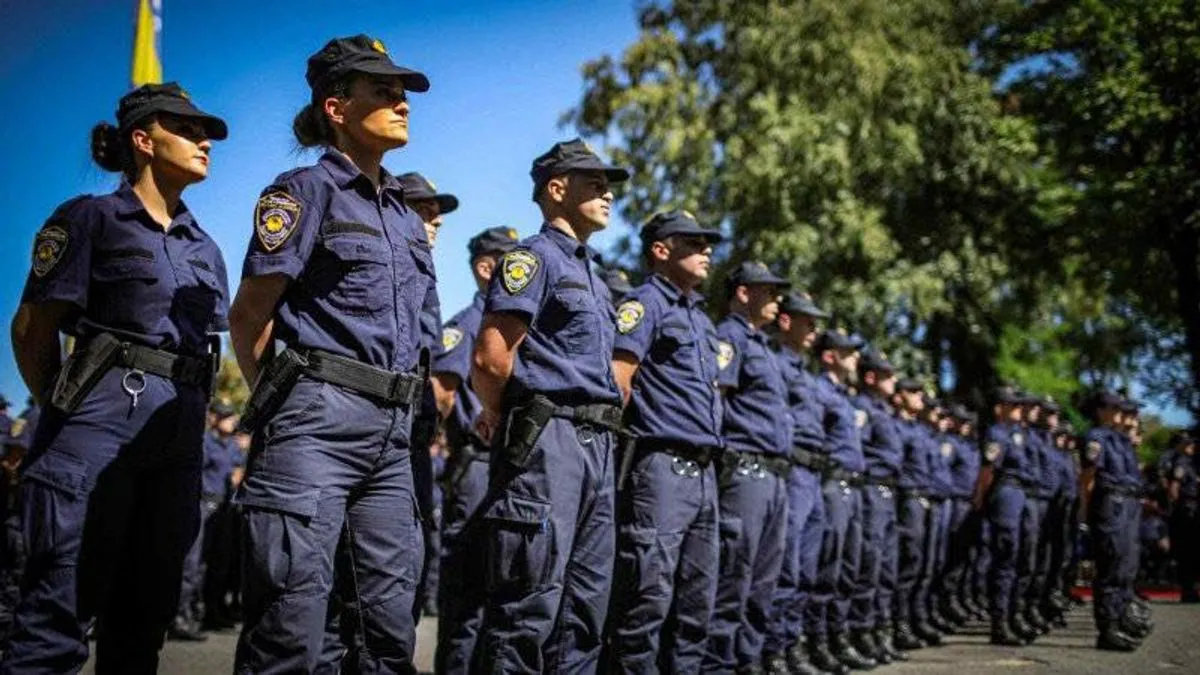 Završena osnovna policijska obuka za 488 kadeta Policijske akademije FMUP-a