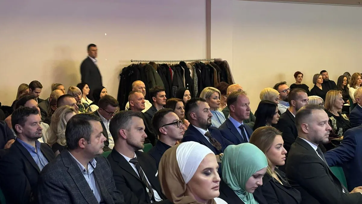 Pravni fakultet Univerziteta u Zenici ove godine obilježava 20 godina uspješnog rada i kontinuiranog doprinosa razvoju pravne nauke, obrazovanja i društvene zajednice u BiH.