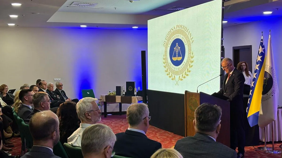 Pravni fakultet Univerziteta u Zenici ove godine obilježava 20 godina uspješnog rada i kontinuiranog doprinosa razvoju pravne nauke, obrazovanja i društvene zajednice u BiH.