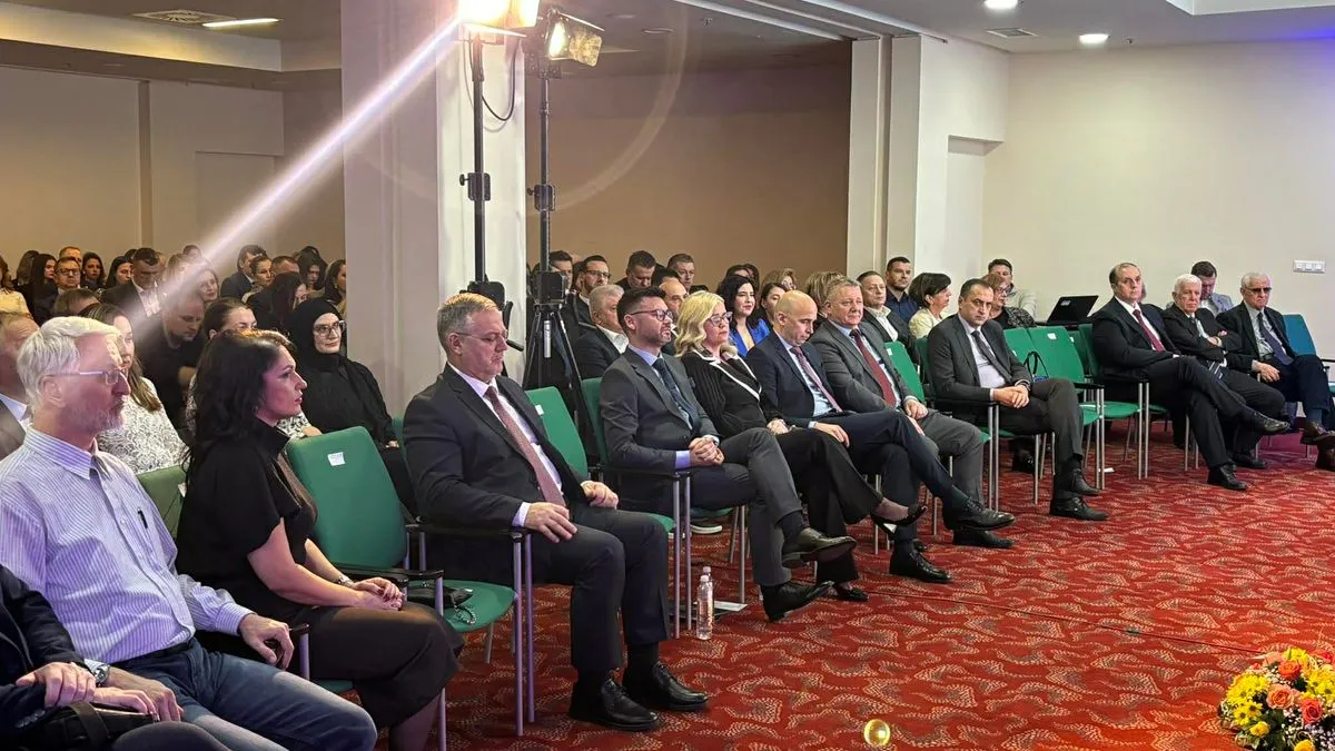 Pravni fakultet Univerziteta u Zenici ove godine obilježava 20 godina uspješnog rada i kontinuiranog doprinosa razvoju pravne nauke, obrazovanja i društvene zajednice u BiH.