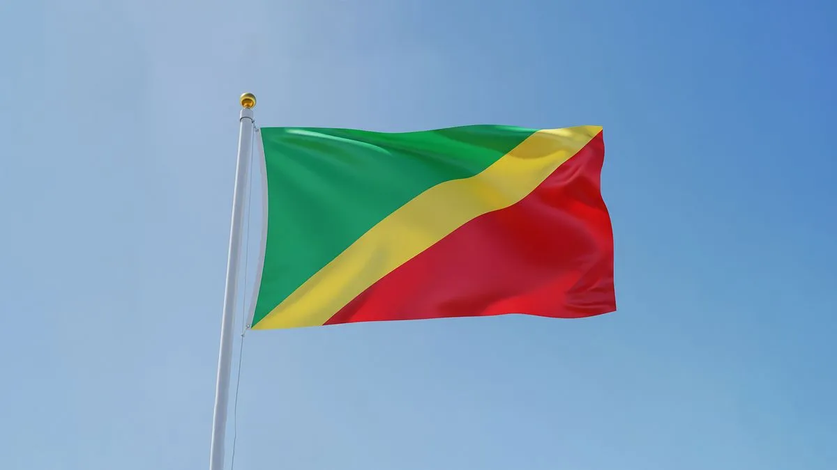 Dok DR Kongo svojim sukobima i pobunama prisiljava svijet da gleda, R Kongo ostaje gotovo nevidljiva i možda upravo zato autoritarnija. 