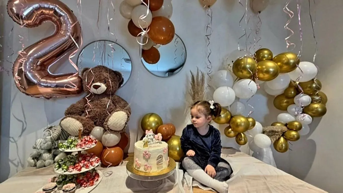 Menadžer sa suprugom i njihovom dvogodišnjom kćerkicom boravi u prelijepom Istanbulu