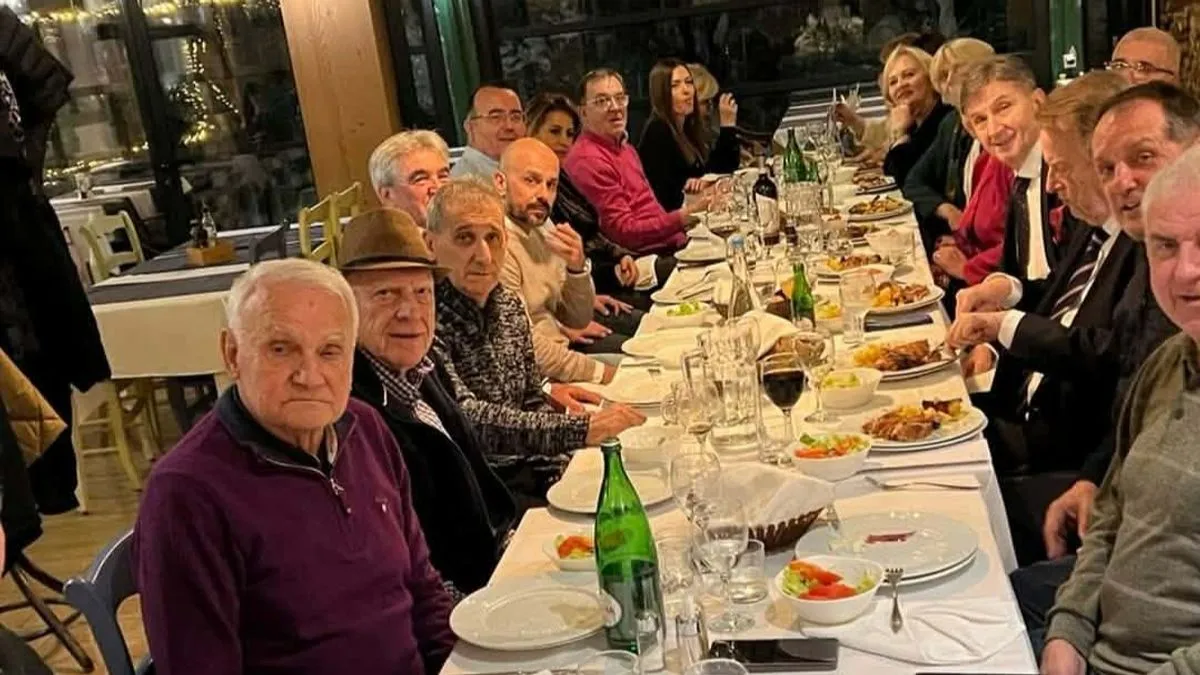 Udruženje „Bordo-bijeli veterani i prijatelji FK Sarajevo“ organizovalo je „Bordo veče“ u poznatom sarajevskom restoranu Nova Bentbaša.