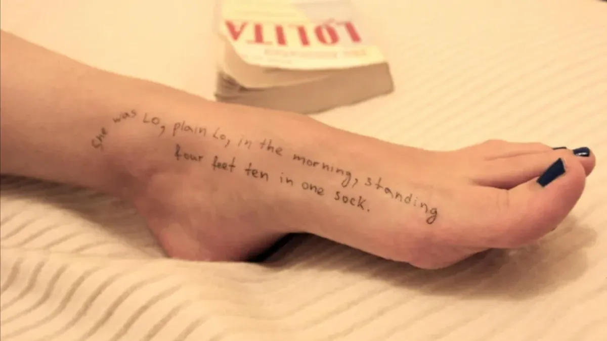 U izjavi se navodi da odbor posjeduje hiljade slika iz Epsteinove ostavštine, "i grafičkih i svakodnevnih".