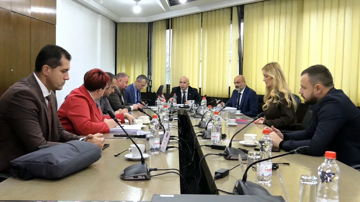 Drago nam je da je ovo budžet ne samo socijalni, nego i razvojni, kazao Pivić