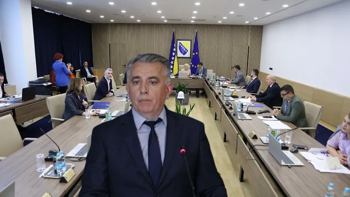 Imamo blokiran Dom naroda, evo sad i Vijeće ministara, kaže Špago koji je govorio i o očekivanjima od današnjeg sastanka sa zamjenikom visokog predstavnika u BiH 